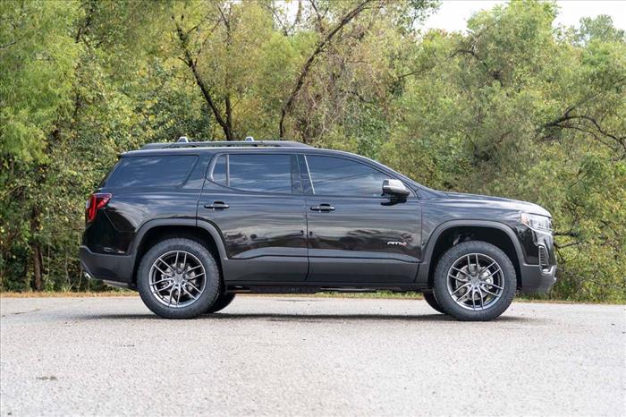 1.5 Inch Lift Kit N3 Front Struts GMC Acadia 2WD/4WD (2017-2023) Rough Country