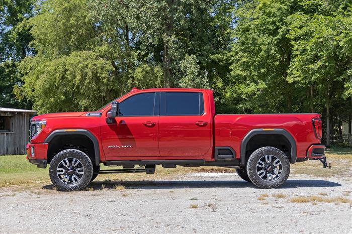 7 Inch Lift Kit Torsion Drop w/ Overloads Silverado/Sierra 2500HD/3500HD (20-26) Rough Country