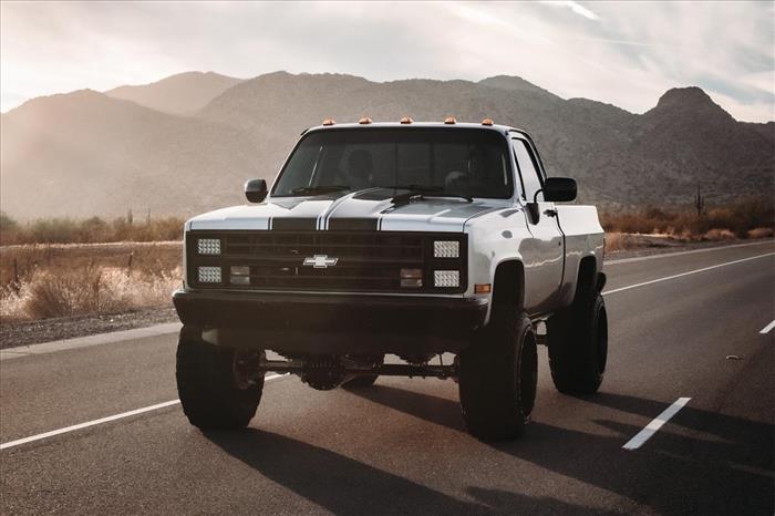 6 Inch Lift Kit Chevy/GMC C10/K10 Truck & SUV/K5 Blazer 4WD (1977-1991) Rough Country