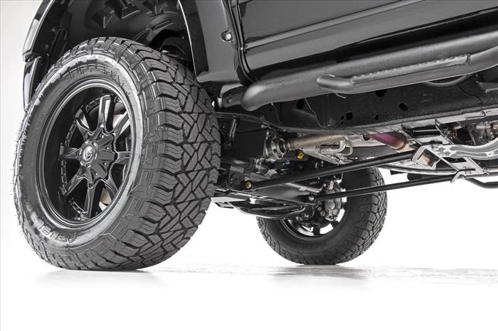 Kicker Bar Kit 4-6 Inch Lift Ford F-150 4WD (2015-2020) Rough Country