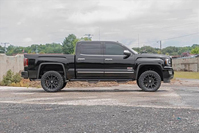 3.5 Inch Lift Kit Alum/Cast Steel Red Silverado/Sierra 1500 (07-16) Rough Country
