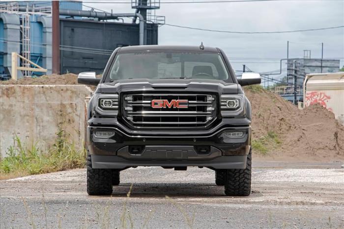 3.5 Inch Lift Kit UCA N3 Struts Silverado/Sierra 1500 (07-13) Rough Country