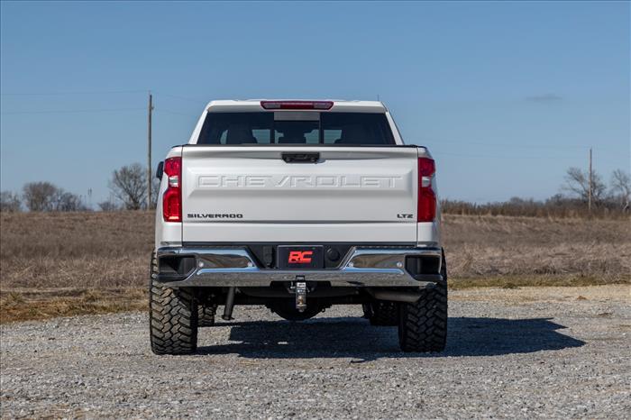 3.5 Inch Lift Kit Vertex/V2 Rear Mono Leaf Red Chevy Silverado 1500 (25-26) Rough Country