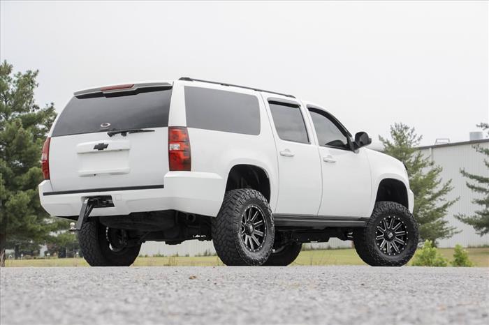7 Inch Lift Kit Chevy/GMC SUV 1500 2WD/4WD (2007-2014) Rough Country