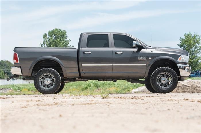 2.5 Inch Lift Kit V2 Ram 2500 4WD (2014-2026) Rough Country
