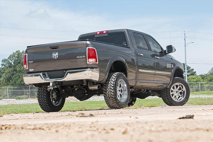 2.5 Inch Lift Kit Gas N3 Ram 2500 4WD (2014-2018) Rough Country