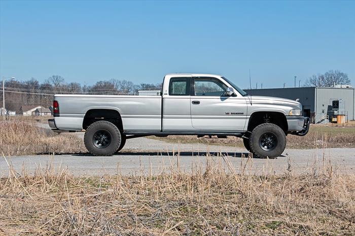 3 Inch Lift Kit M1 Ram 2500 4WD (1994-2002) Rough Country