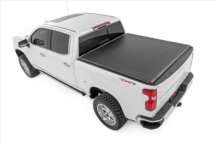 Soft Roll Up Bed Cover 5 Foot 10 Inch Bed Chevy/GMC Sierra 1500 (19-26)/Silverado 1500 (19-26) Rough Country