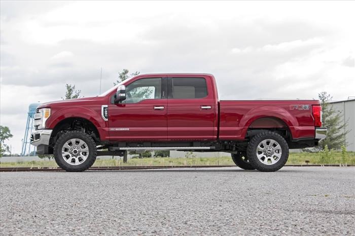 3 Inch Lift Kit N3 Front Gas Coils Ford F-250 Super Duty 4WD (17-22) Rough Country