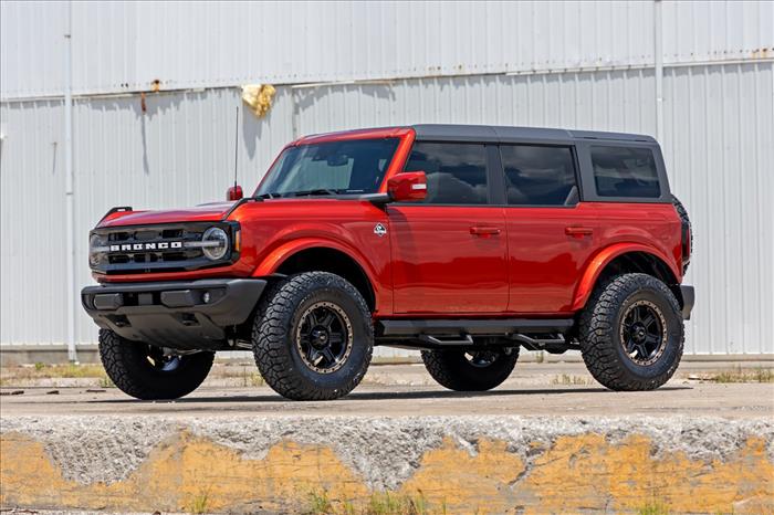 SRL2 Adjustable Aluminum Step 4-Door Ford Bronco 4WD (2021-2025) Rough Country