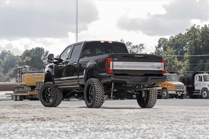 6 Inch Lift Kit R/A OVLDS M1 Ford F-250/F-350 Super Duty 4WD (17-22) Rough Country