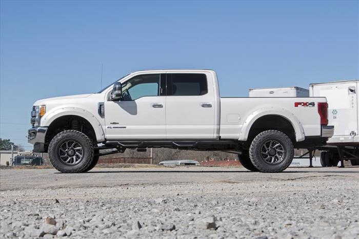 4.5 Inch Lift Kit V2 Ford F-250/F-350 Super Duty 4WD (2017-2022) Rough Country