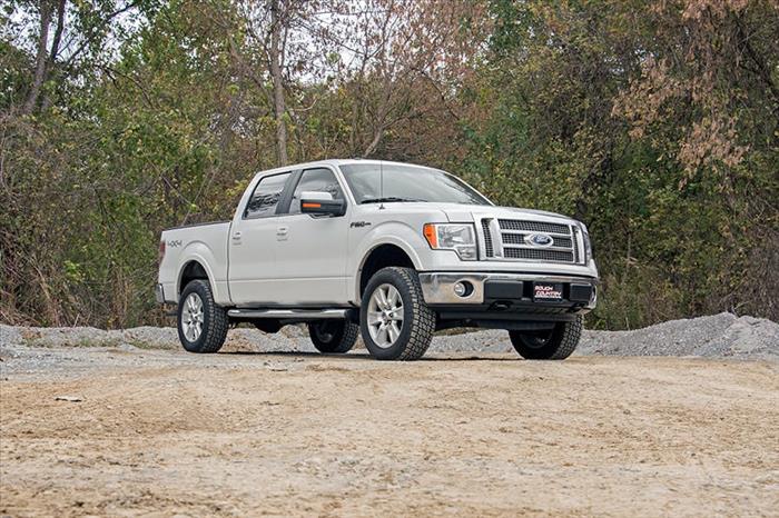 2 Inch Lift Kit Alum RR N3 Ford F-150 2WD/4WD (2009-2013) Rough Country
