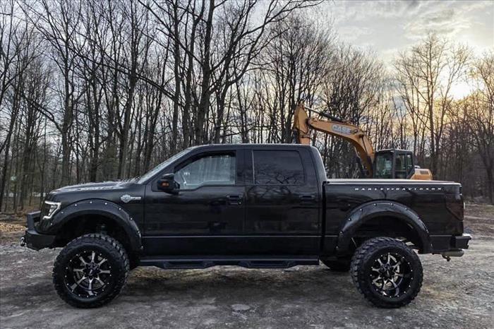 6 Inch Lift Kit Ford F-150 4WD (2011-2013) Rough Country