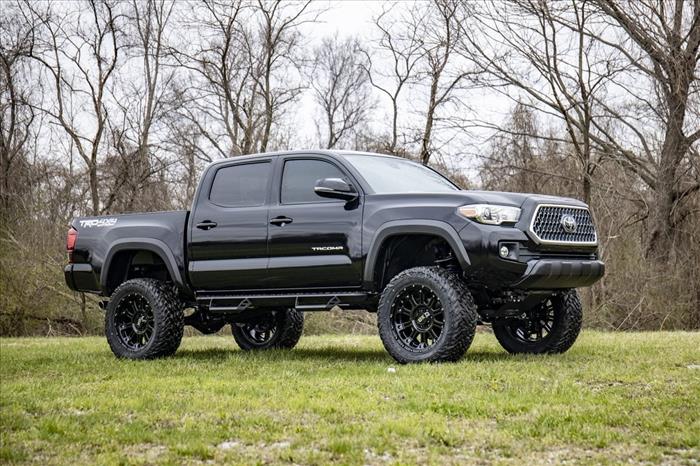 6 Inch Lift Kit Toyota Tacoma 2WD/4WD (2016-2023) Rough Country