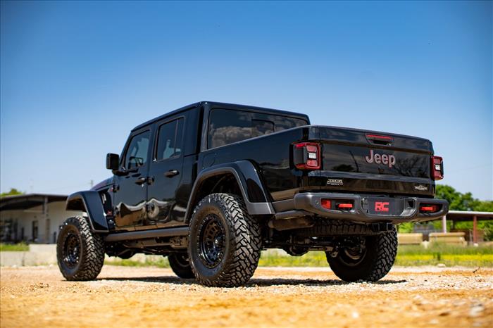 2.5 Inch Leveling Kits Springs Jeep Gladiator JT 4WD (2024-2025) Rough Country