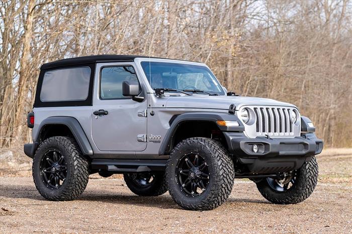 3.5 Inch Lift Kit C/A Drop Front D/S M1R Jeep Wrangler JL Rubicon (18-23) Rough Country