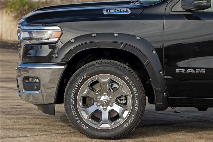 Fender Flares Defender PCG Forged Blue Ram 1500 2WD/4WD (2025) Rough Country