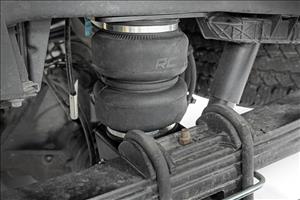 Air Spring Kit Ford F-250/F-350 Super Duty 4WD (2017-2026) Rough Country