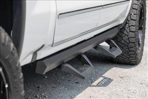 SRX2 Adj Aluminum Step Crew Cab Silverado/Sierra 1500/2500HD/3500HD (07-18 & Classic) Rough Country