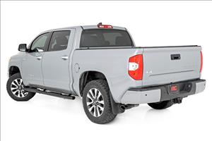 Oval Nerf Step Crew Cab Black Toyota Tundra 2WD/4WD (2007-2021) Rough Country
