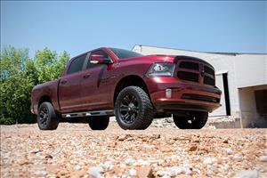 3 Inch Lift Kit M1 Struts/M1 Ram 1500 4WD (2012-2018 & Classic) Rough Country