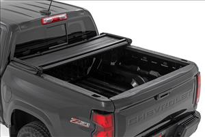 Soft Tri-Fold Bed Cover 5 Foot Bed Chevy/GMC Canyon/Colorado 2WD/4WD (23-26) Rough Country