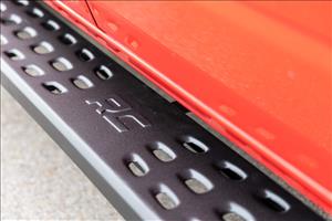 RPT2 Running Boards Crew Cab Black Ram 1500 (19-26)/1500 TRX (21-24) Rough Country