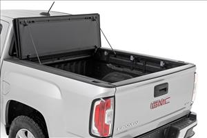 Hard Tri-Fold Flip Up Bed Cover 6 Foot Bed Chevy/GMC Canyon/Colorado (15-26) Rough Country