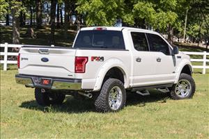 SRX2 Adj Aluminum Step Crew Cab Ford F-150/Lightning/F-250/F-350/Raptor (15-26) Rough Country