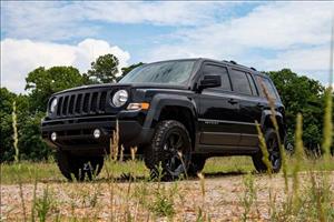 2 Inch Lift Kit Jeep Compass (07-16)/Patriot (10-17) 4WD Rough Country