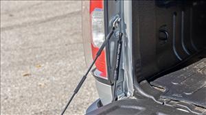 Tailgate Assist Chevy/GMC Canyon/Colorado 2WD/4WD (2015-2022) Rough Country