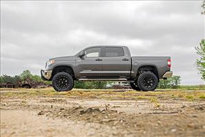 6 Inch Lift Kit Vertex Toyota Tundra 4WD (2007-2015) Rough Country