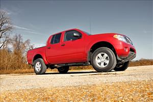 2.5 Inch Leveling Kit Nissan Frontier (05-26)/Xterra (05-15) Rough Country