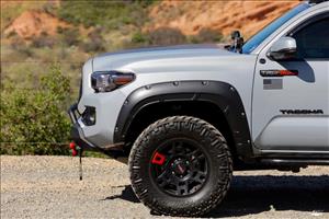 Fender Flares Defender 040 Super White Toyota Tacoma 2WD/4WD (16-23) Rough Country