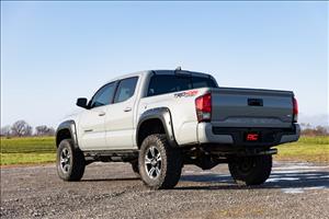 Pocket Fender Flares 6X3 Lunar Rock Toyota Tacoma 2WD/4WD (2016-2023) Rough Country