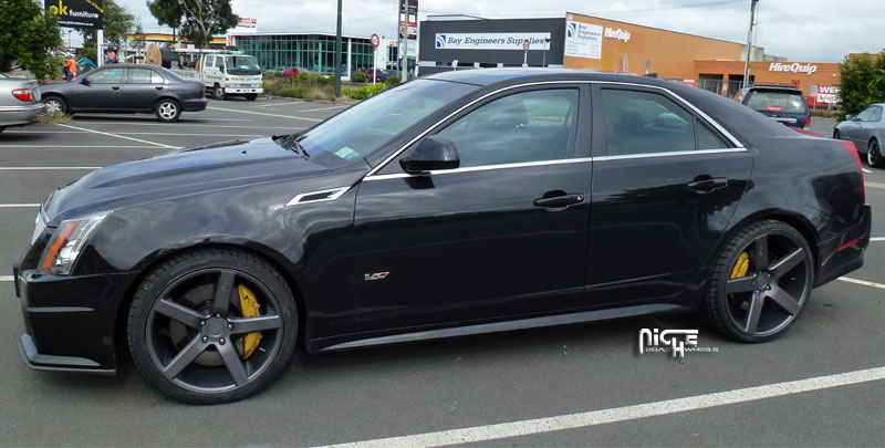 Cadillac CTS-V Niche Sport Series Milan - M134