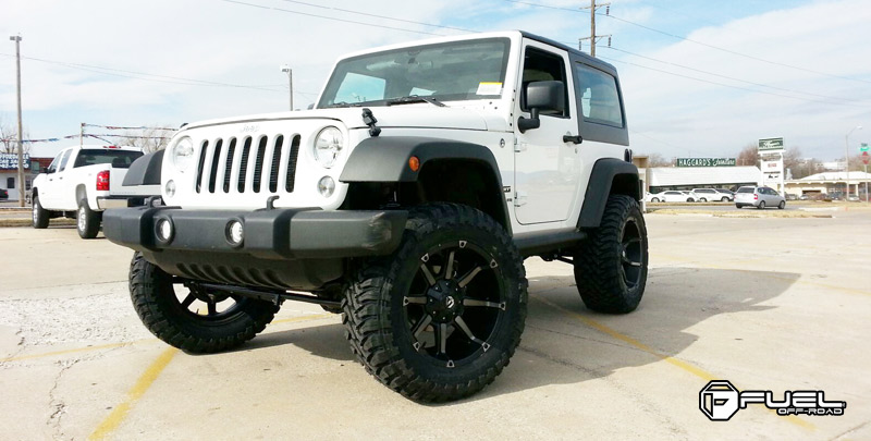 Jeep Wrangler Fuel 1-Piece Wheels Coupler - D556