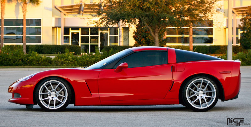 Chevrolet Corvette Niche Sport Series Targa - M131