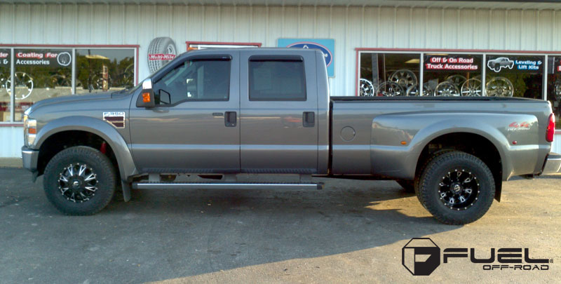 Ford F-350 Fuel Dually Wheels Throttle Dually Front - D513