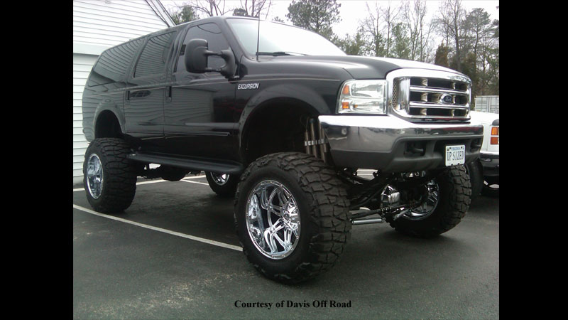 Ford Excursion Fuel 1-Piece Wheels Hostage - D530