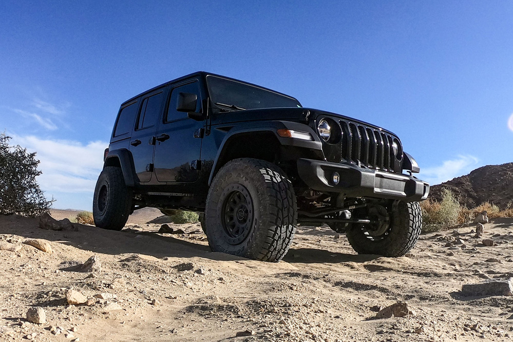 Jeep Wrangler Black Rhino Dugger
