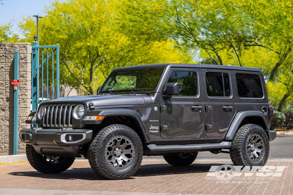 Jeep Wrangler Black Rhino Warlord