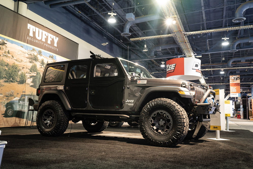 Jeep Wrangler Black Rhino Warlord