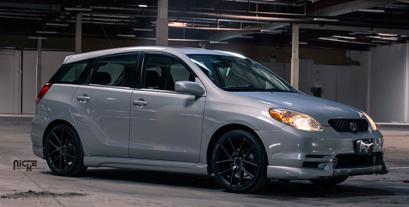 Toyota Matrix Niche Sport Series Targa - M130 