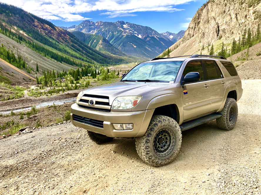 Toyota 4Runner Black Rhino Chamber