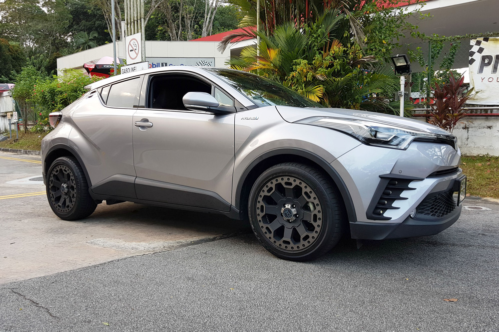 Toyota C-HR Black Rhino Warlord