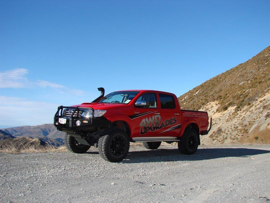 Toyota Hilux Black Rhino Sidewinder