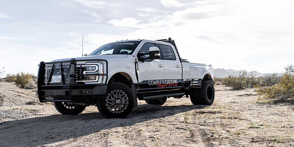 Chevrolet Silverado 3500 TIS Offroad 544 Dually