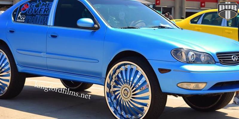Infiniti G35 DUB Spinners Swyrl - S768